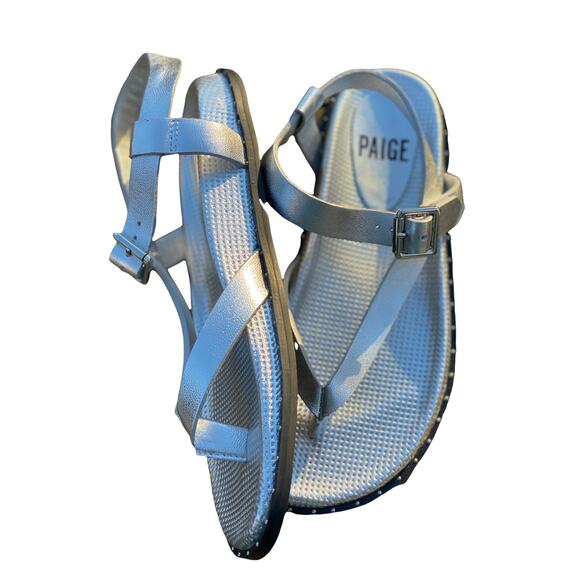 Paige Zuri Silver Leather Sandals Size 5 - Picture 2 of 6